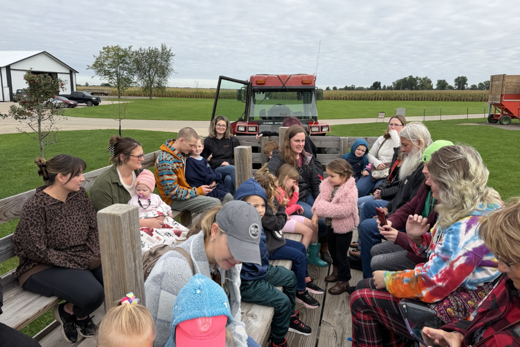 4K Families at Pearce's Farm Stand 2