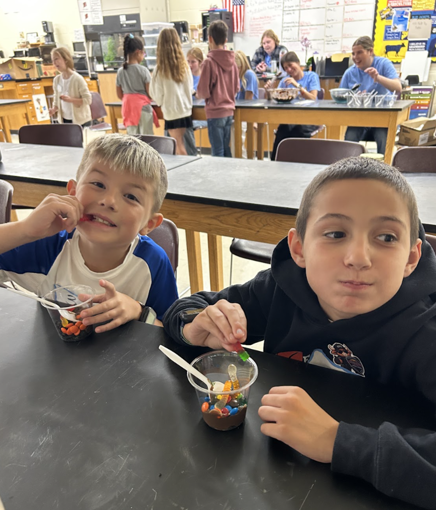 3rd graders at Ag Day at Badger having a themed snack
