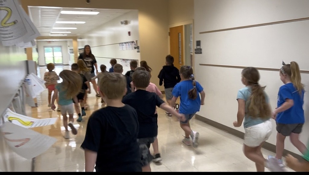 Students in Mrs. Davis's 2nd grade class had some fun in the hallway learning about the word, stampede, from their Wit and Wisdom lesson. Needless to say, everyone had fun stampeding down the hallway!