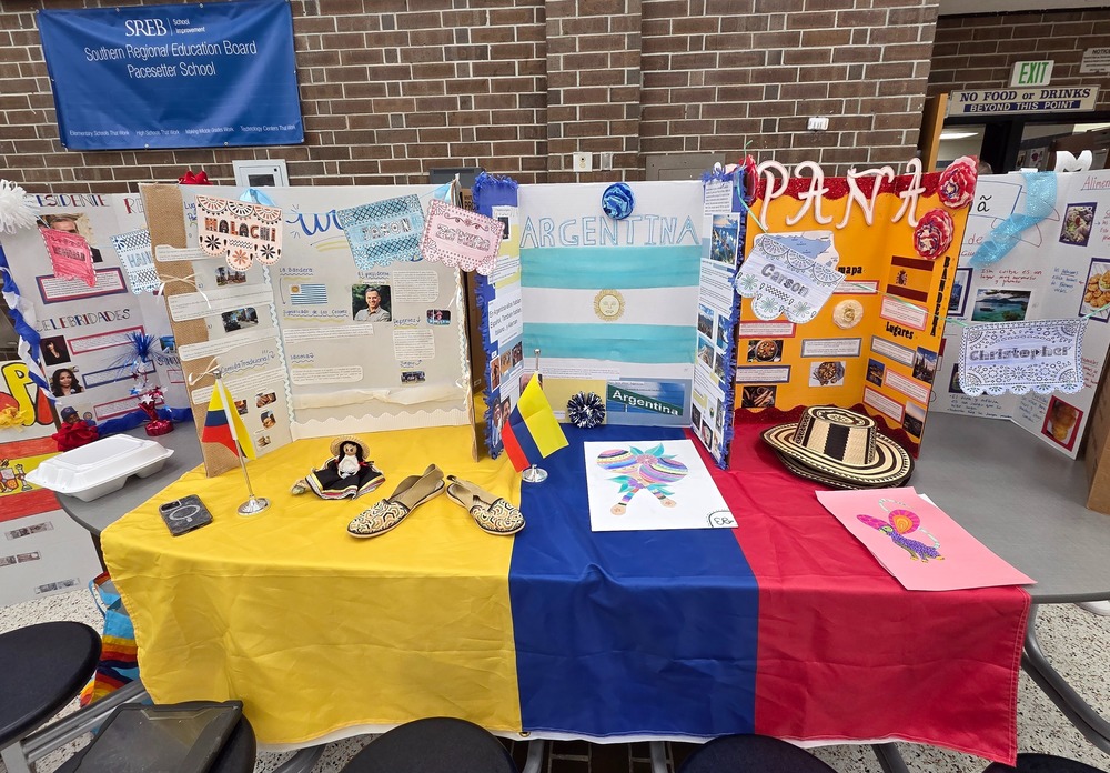  Curriculum Night: A Multi-Cultural Extravaganza