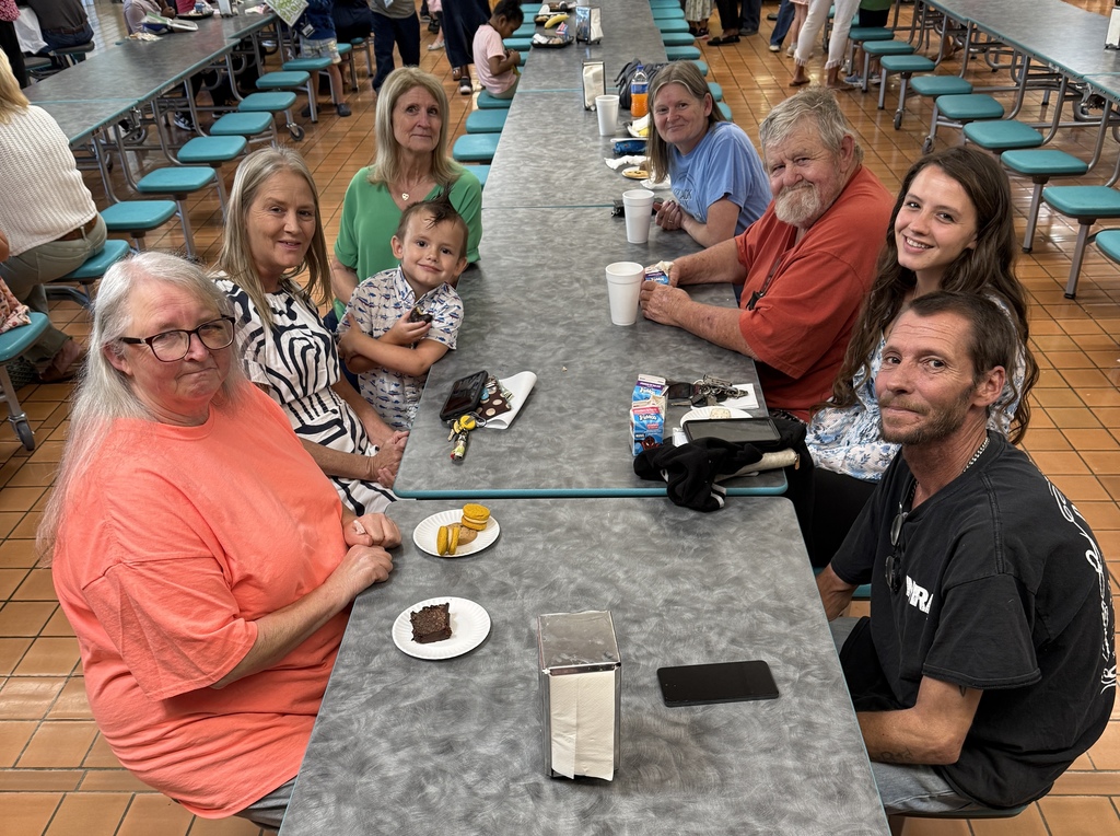 Family with students in cafeteria