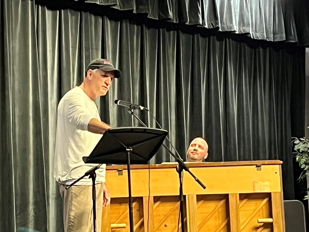 GMS had a huge treat on Thursday the 16th. Steve Leslie came to present a workshop on songwriting and singing to the GMS chorus, band and the GHS chorus and band. He spoke about the process of songwriting and told us he has won a Grammy award for a song he wrote for Ricky Skaggs.He’s also written for George Strait and Darius Rucker. Thank you Pawleys Island Festival of Music and Art for bringing him to our school.