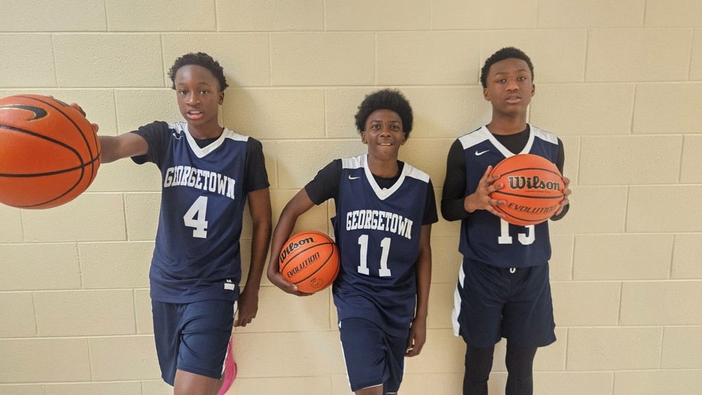 🐾🏀 BIG BLUE ON THE MOVE! 🏀🐾 Bulldogs hit the road to Carvers Bay last night and whewww 😮🔥 Our Lady Bulldogs fought HARD and came up just 1 point short — heads high, ladies, that grit was on full display 💪🏽💙 Now let’s talk about the BOYS 👀 The Bulldog Boys Basketball Team handled business and took down the Bears in a dominant win 🐶🔥 That puts them 5–0 in conference play — UNDEFEATED and locked in 😤 🎯 GAME BALLS GO TO: 🏀 Ashton Johnson – 8th Grade 🏀 Edward Eaton – 8th Grade 🏀 A’Mil Miller – 8th Grade 🏠 Next stop: HOME GAME 📍 Rosemary Middle School 📅 Next Wednesday — Season Finale BIG BLUE, LET’S PACK THE HOUSE 💙🐾