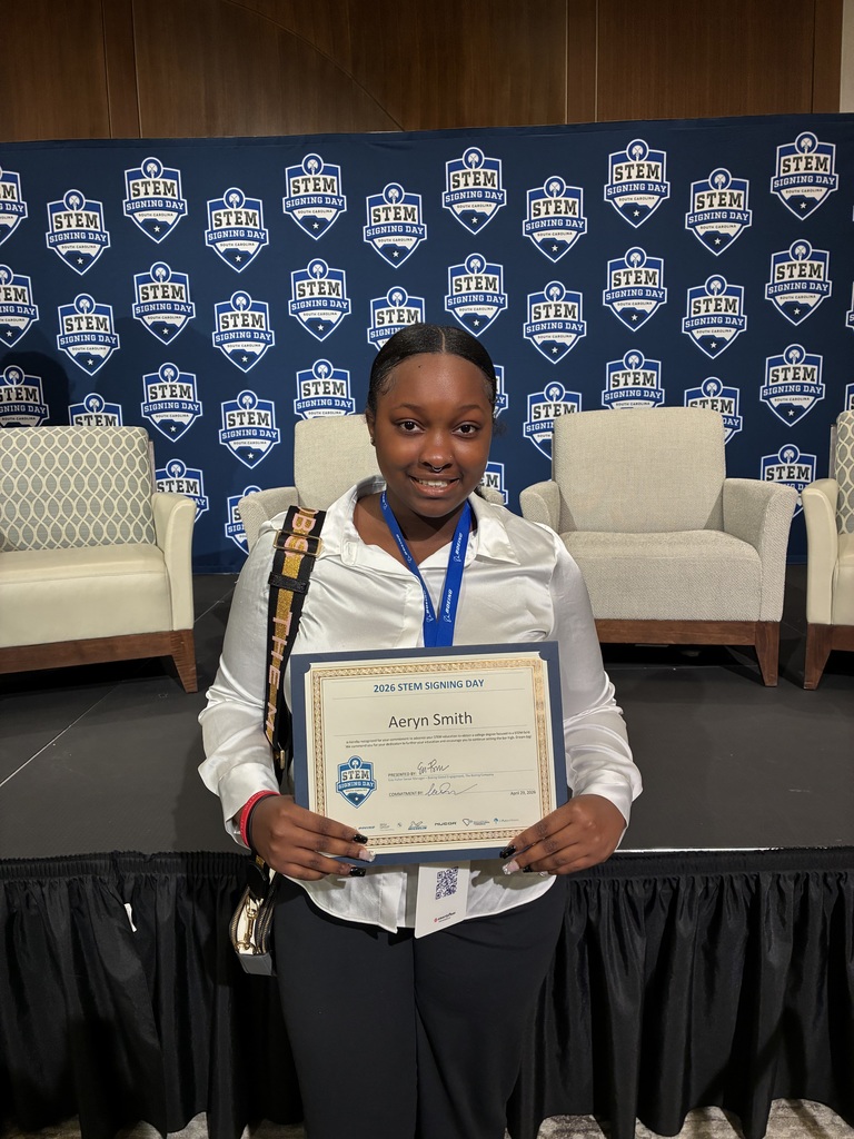 Aeryn Smith - $2,500 STEM scholarship recipient 