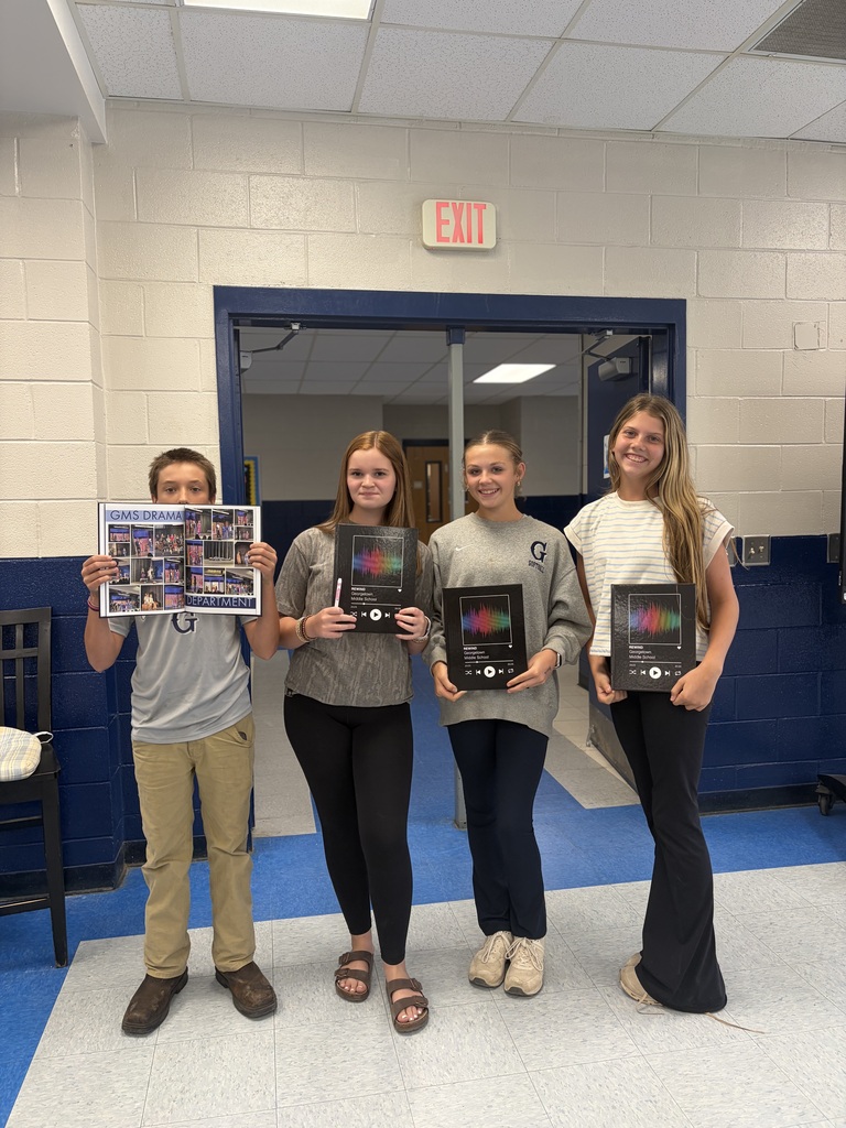 Today we had some PLAY, PAUSE, REPEAT action here at BIG BLUE💙🐾 Today, our Bulldogs finally got to hit rewind and relive some of their favorite memories from this school year because our 2026 Yearbooks came hot off the press! Ms. Weissmeier and the Yearbook Staff did a FABULOUS job on the yearbook, and it was amazing to see our Bulldogs' faces when they got their yearbooks! If your student was unable to collect their yearbook today, don't worry, we got them! If you are seeing this post and are upset you missed out, act fast! We have some limited copies left of our yearbook. Yearbooks are $50, and you can only pay at the school. If you are interested in grabbing a copy, please contact Ms. Weissmeier at eweissmeier@gcsd.k12.sc.us