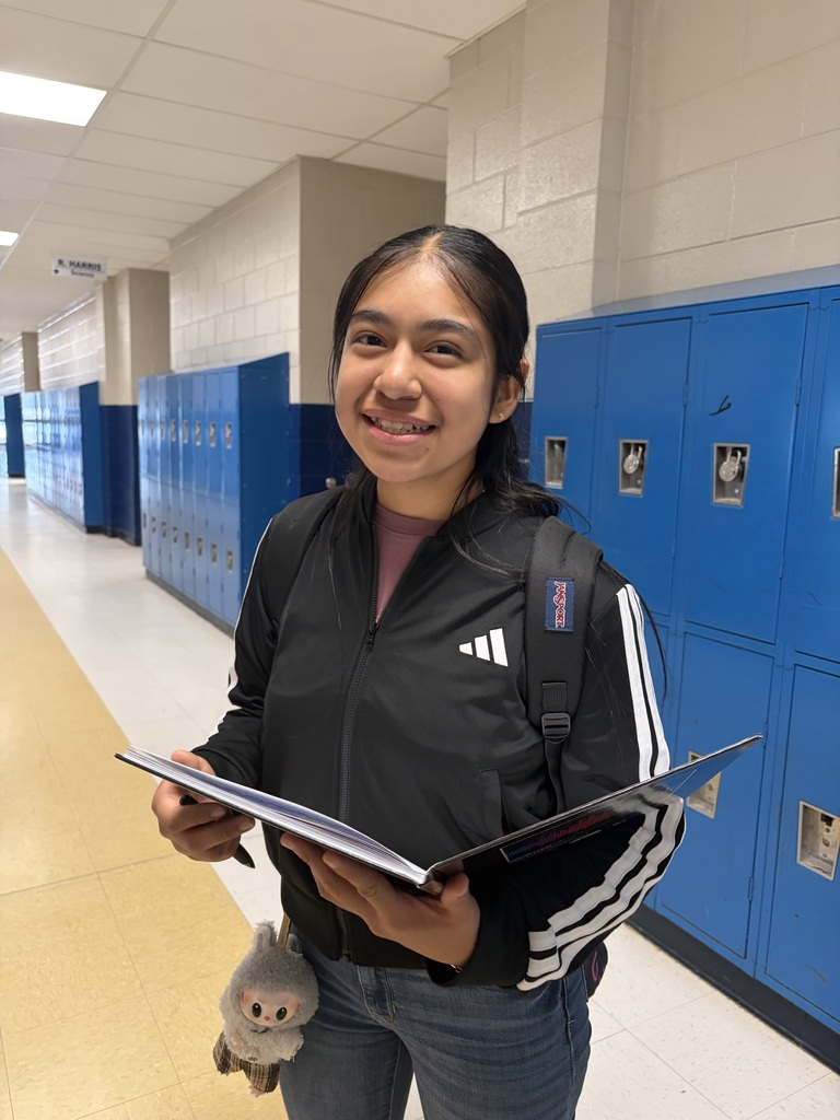 Today we had some PLAY, PAUSE, REPEAT action here at BIG BLUE💙🐾 Today, our Bulldogs finally got to hit rewind and relive some of their favorite memories from this school year because our 2026 Yearbooks came hot off the press! Ms. Weissmeier and the Yearbook Staff did a FABULOUS job on the yearbook, and it was amazing to see our Bulldogs' faces when they got their yearbooks! If your student was unable to collect their yearbook today, don't worry, we got them! If you are seeing this post and are upset you missed out, act fast! We have some limited copies left of our yearbook. Yearbooks are $50, and you can only pay at the school. If you are interested in grabbing a copy, please contact Ms. Weissmeier at eweissmeier@gcsd.k12.sc.us
