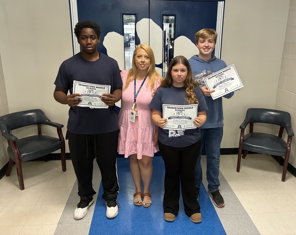 Congratulations to our students at Georgetown Middle School with PERFECT ATTENDANCE for the entire 2025–2026 school year! 🏆👏🏾 Your dedication and consistency truly paid off.  From Ms. Owens’ Desk — thank you for showing up every single day and making attendance matter! 💙🐾