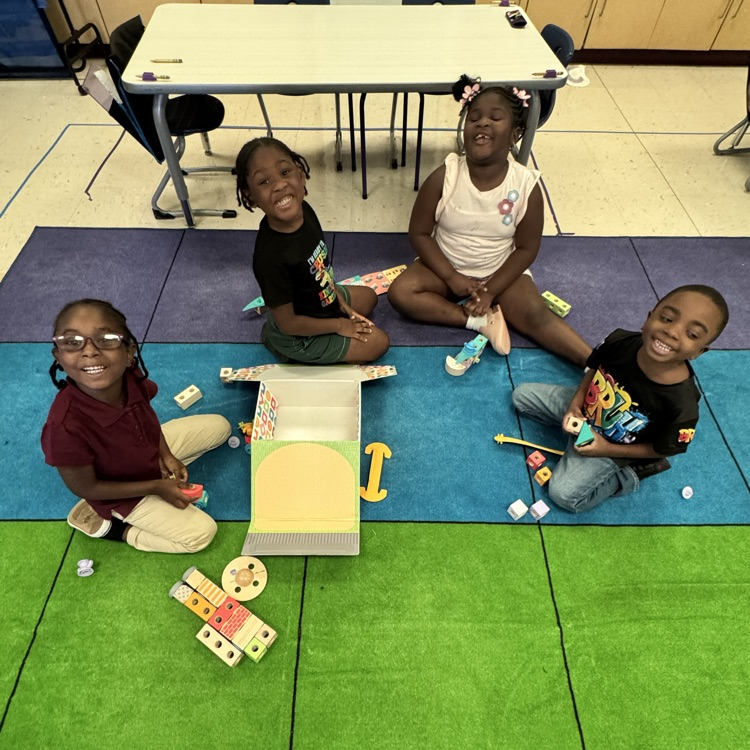 Kinder in Centers