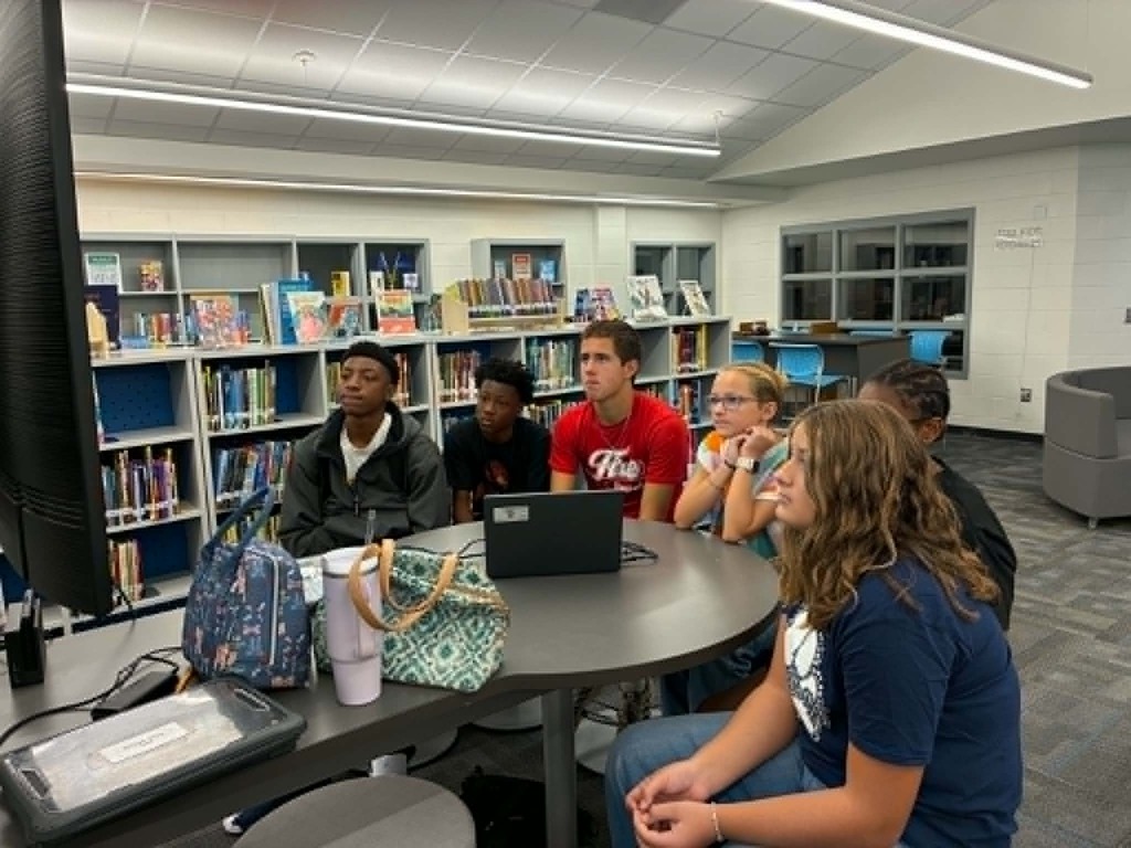 BIG BLUE LEADERS IN THE MAKING! 💙🐾 Today, Georgetown Middle School student-athletes had the opportunity to participate in the South Carolina High School League (SCHSL) Student Leadership Course! This free leadership course is designed for student-athletes in grades 9–12 who are serving as fall team captains or are interested in becoming future leaders. We are proud to celebrate our GMS student-athletes who were selected by Coach Barron to take part in this leadership opportunity. Their selection is a reflection of their character, commitment, teamwork, and potential to lead both on and off the field. Congratulations, Bulldogs! 🐾💙