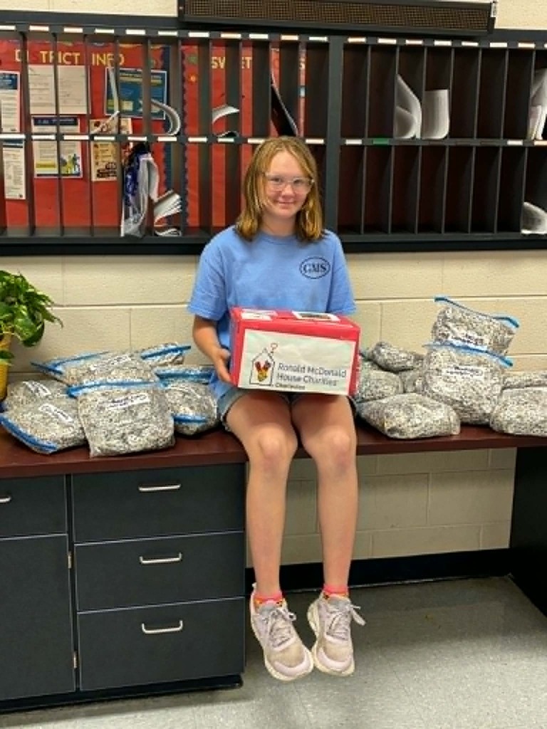 🚨 THE TAB TAKEOVER IS REAL! 🚨 Quick backstory… 👀 Our Guidance Clerk, Jane V. Smith, was getting things ready for BIG’s Ronald McDonald House fundraiser, where we’re collecting tabs to help support this amazing cause. As Jane was preparing, a student walked by and said, “I want to participate!” That student was Rebecca Lambert—and BOY, DID SHE PARTICIPATE! 🙌🏽👏🏽 Rebecca has brought in the MOTHER LOAD of tabs! 🥫🔥 Talk about seeing a need and taking it to the next level! And don’t be surprised… because THIS IS JUST HOW WE DO THINGS AT THE BLUE! 💙🐾 Keep those tabs rolling in! Every tab collected helps support the Ronald McDonald House and the families they serve. WAY TO GO, REBECCA! 👏🏽👏🏽👏🏽 BIG BLUE IS PROUD OF YOU! 💙🐾