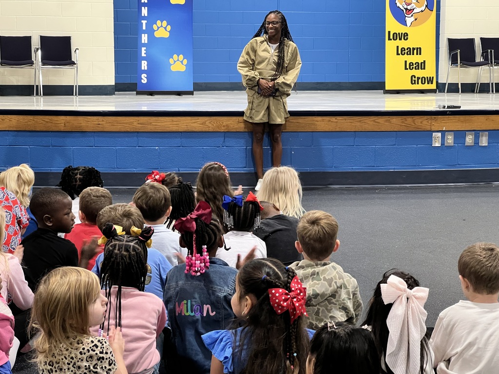 Melissa Jefferson-Wooden visits SES