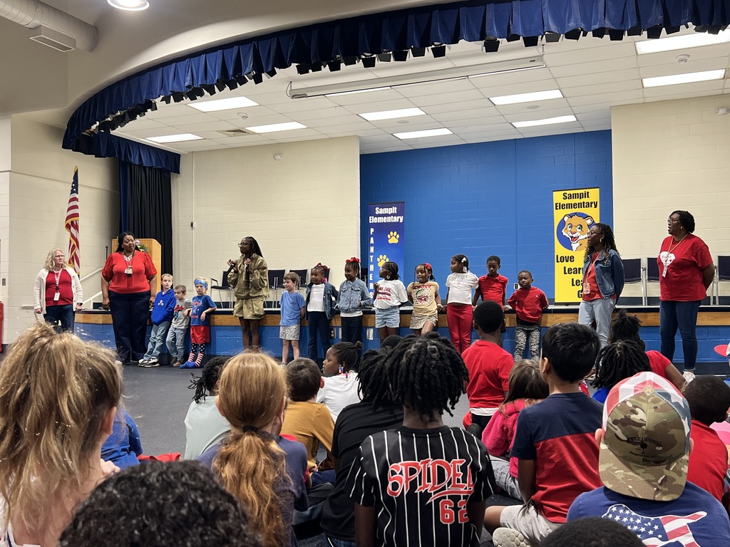 Melissa Jefferson-Wooden visits SES