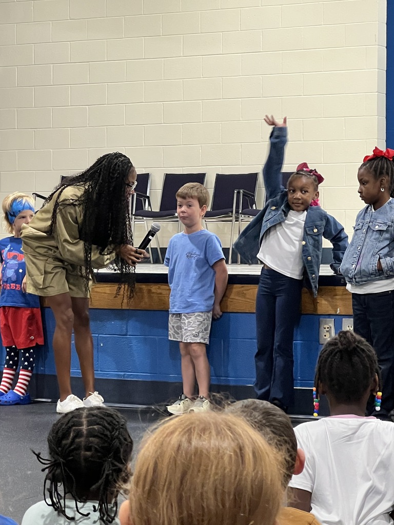 Melissa Jefferson-Wooden visits SES