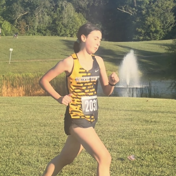 High school varsity XC woke up early this morning to compete in the Loveland Invitational! New personal records today for Amara, Elliott, Wyatt, Avery, Zeb, and Justin! 👟 New season best times for Mason and Hunter!