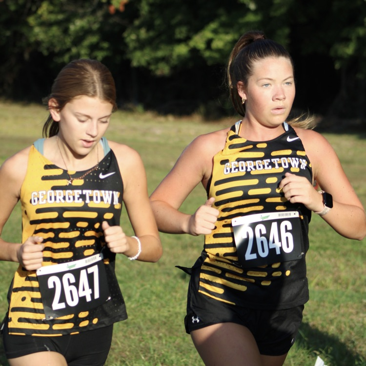 The Milford XC Invitational was a blast this morning! 🏅Shoutout to all of our athletes for running hard this morning!