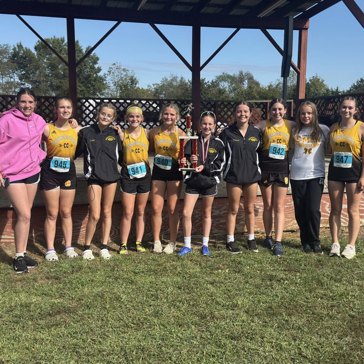 JH & HS cross country woke up early to compete in the SBAAC Championships! ⚫️🟡 Our runners represented Gtown very well this morning!