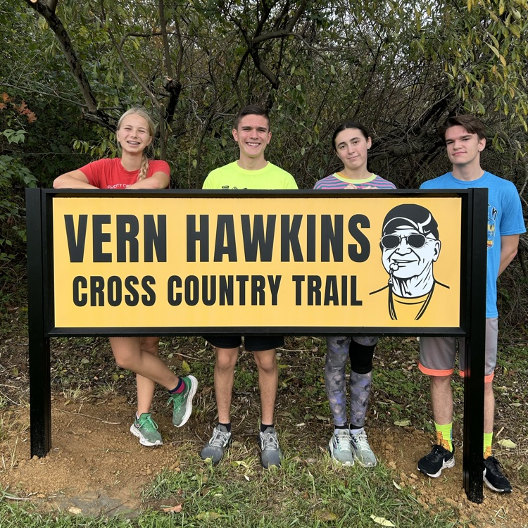 Cross country season may have just ended, but that doesn't stop our runners from putting in the work! ❄️ Winter training kicked off this morning! 