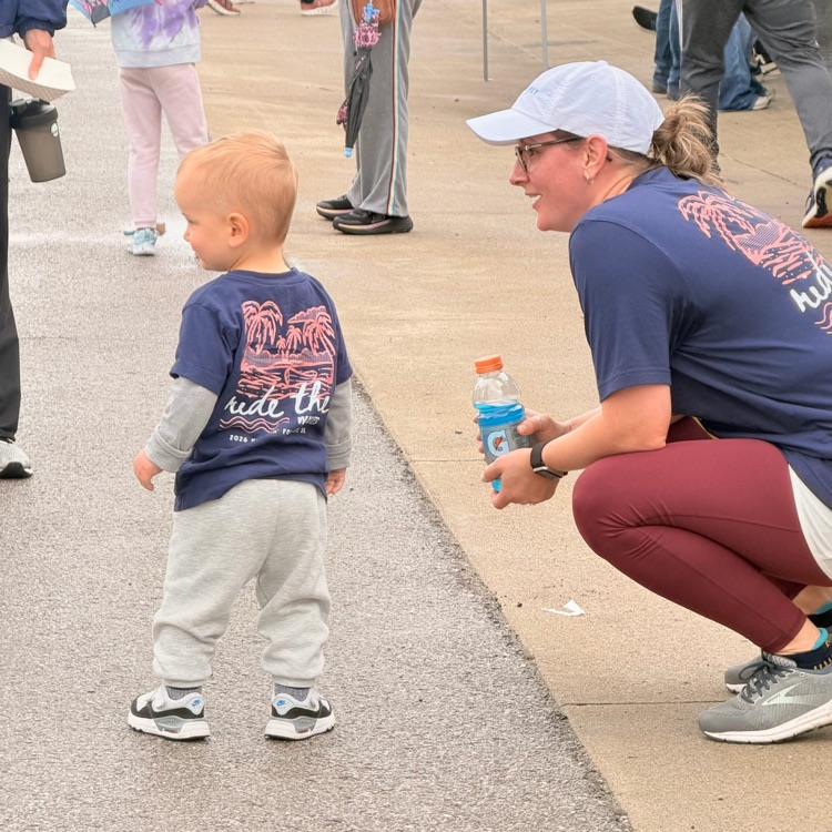 It was a great morning for the fourth annual Hustlin' 5K! 