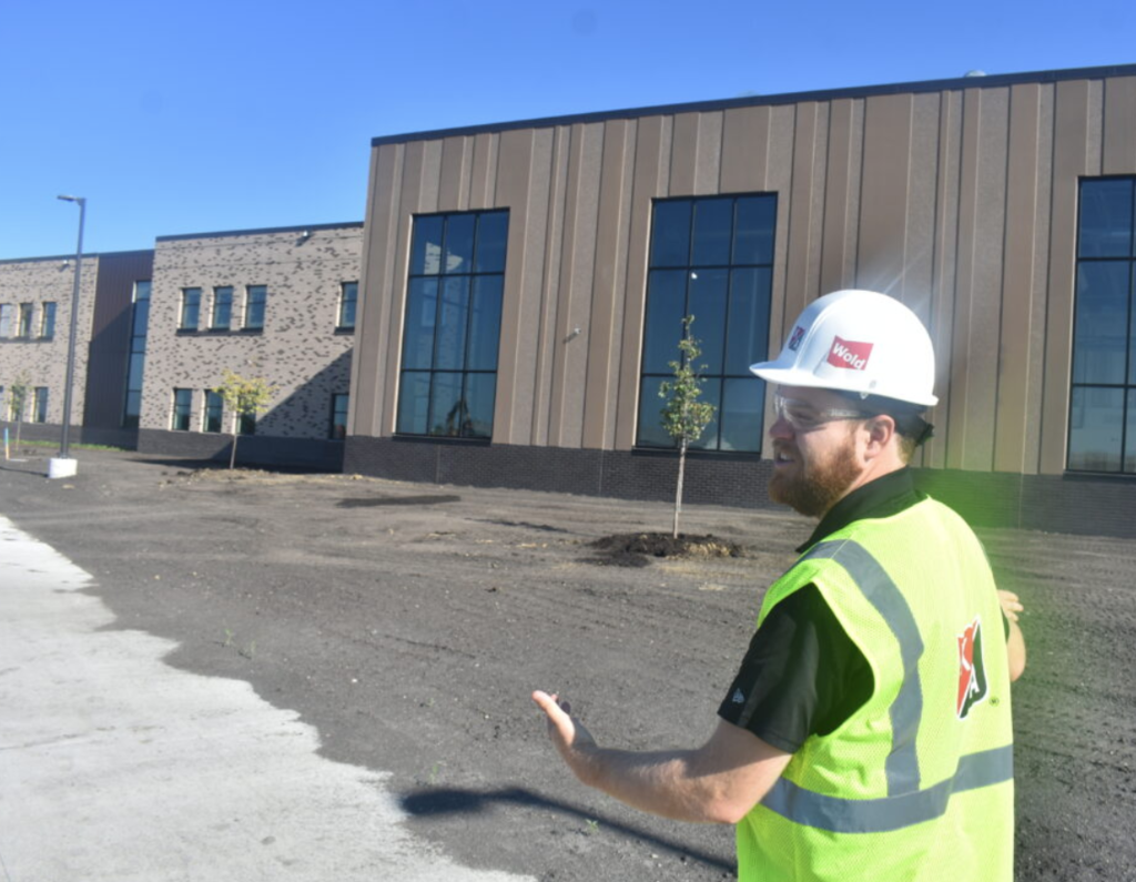 Supernintendent showing building 