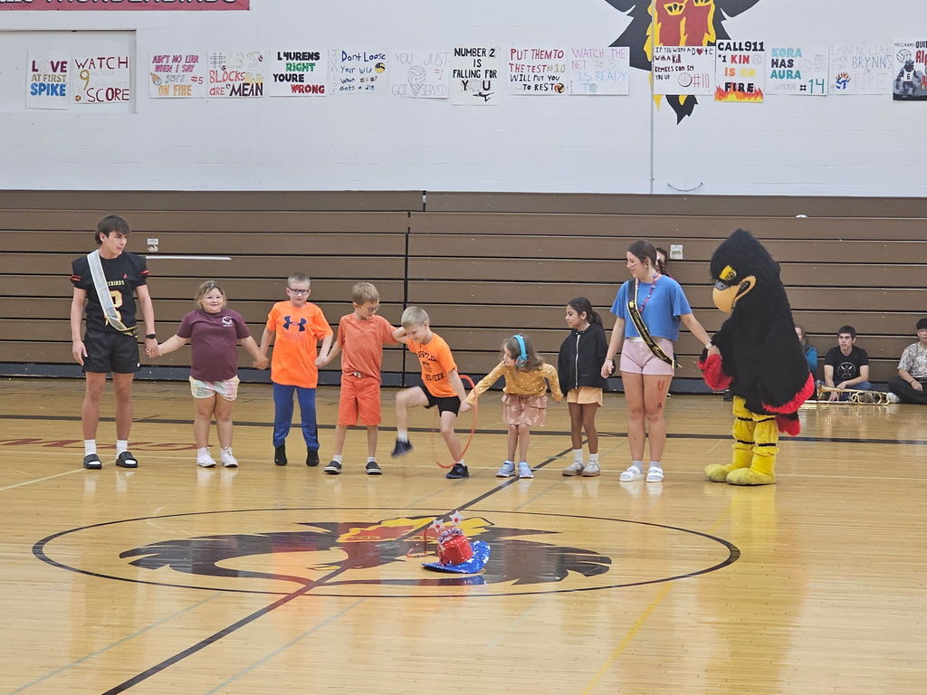 8458674797608172479Pep Fest