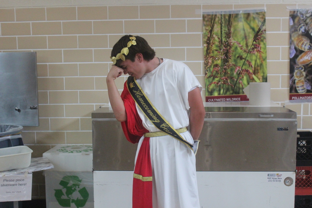 student dressed as caesar 