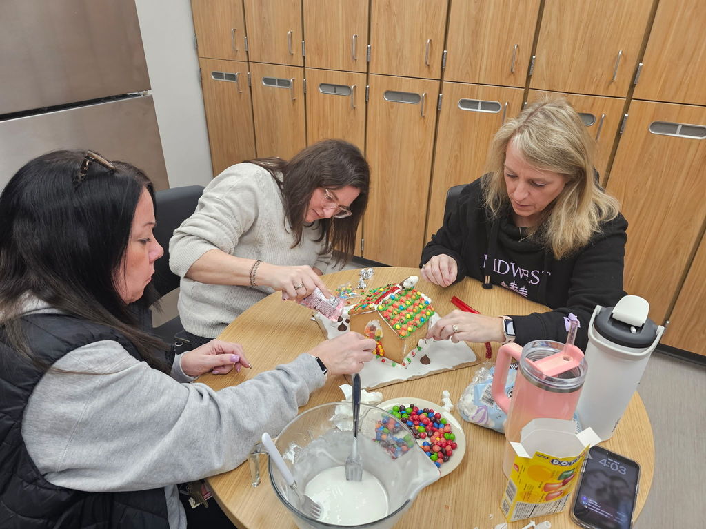 Gingerbread house contest