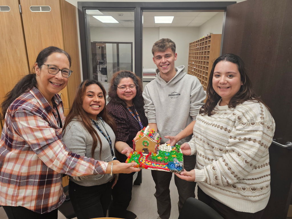 Gingerbread house contest
