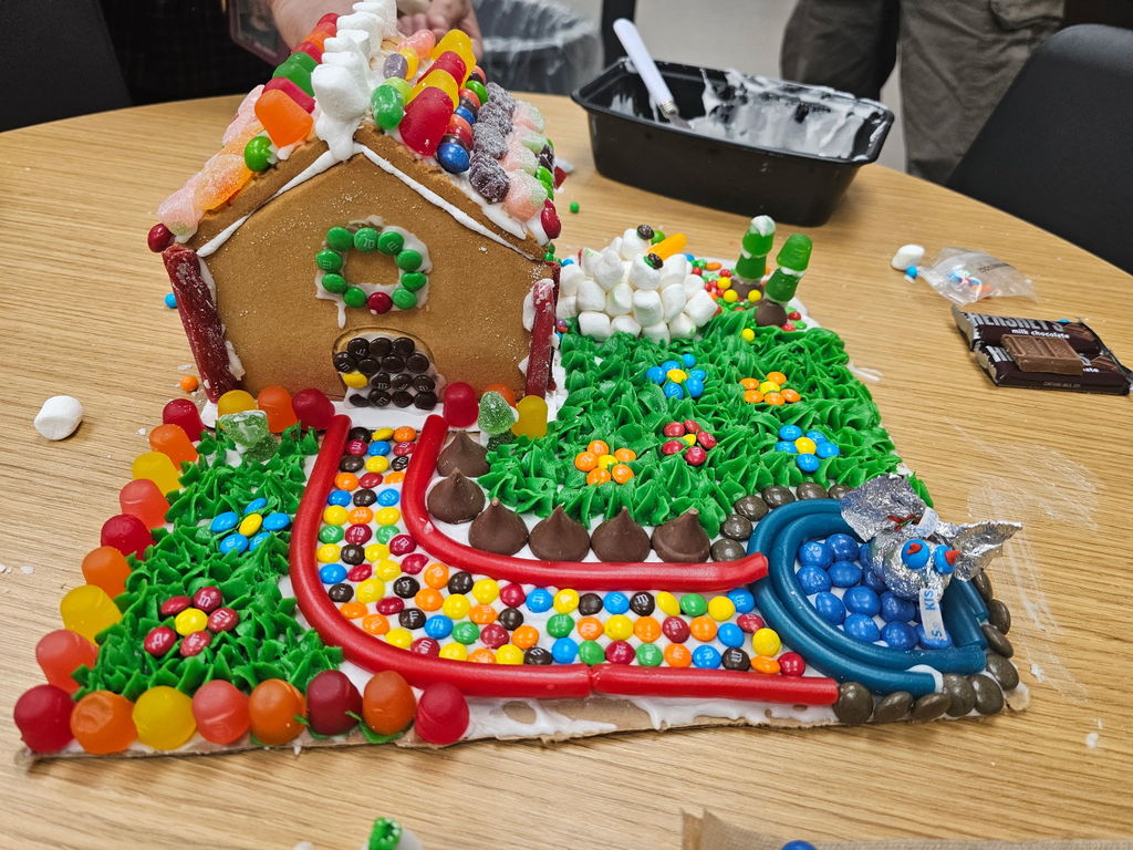 Gingerbread house contest