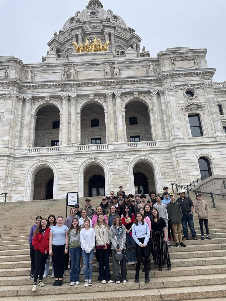 students at the MN Capitol