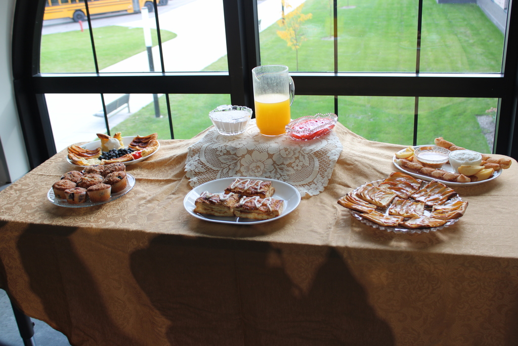 breakfast items on display using beet sugar