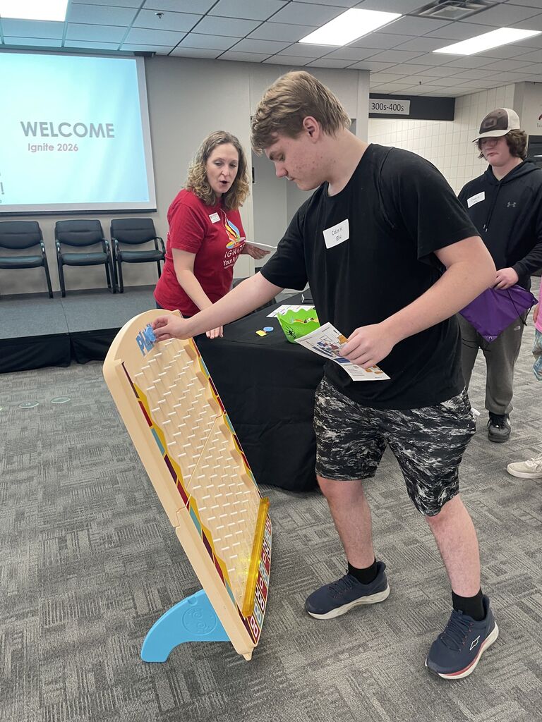 GFW sophomores enjoy Ridgewater College's IGNITE Your Future career exploration.