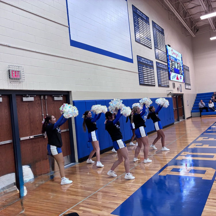 cheering at volleyball 