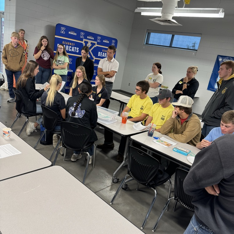 connecting chapters officer committee