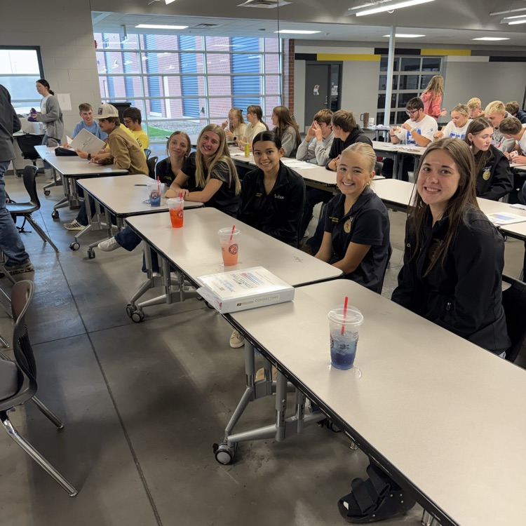 connecting chapters officer committee