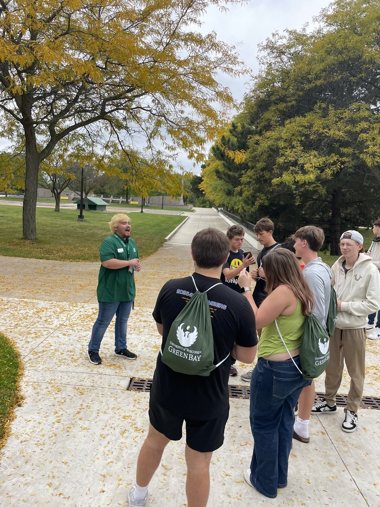 Juniors on their College Fair Visit