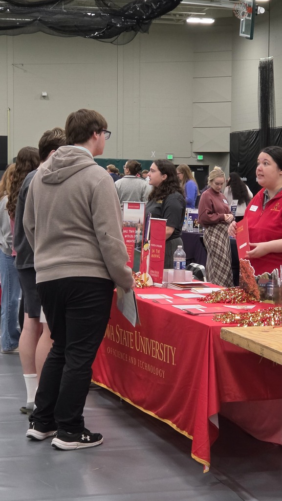 Juniors on their College Fair Visit