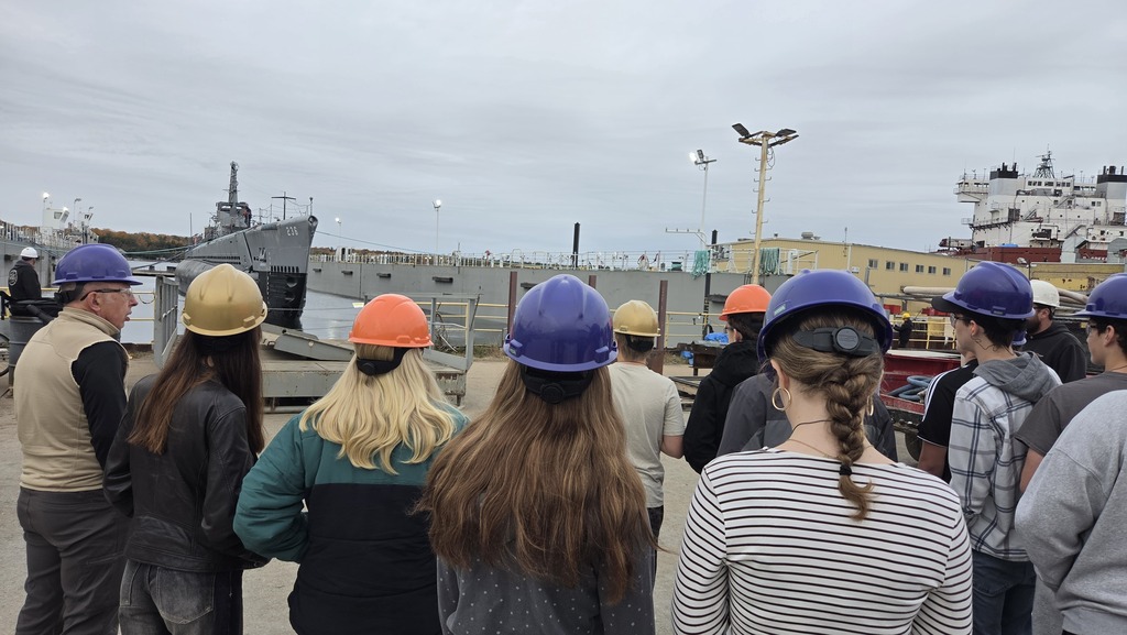 10th grade on Manufacturing Day Tours