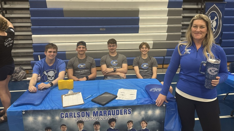 incoming freshman signing up for activities