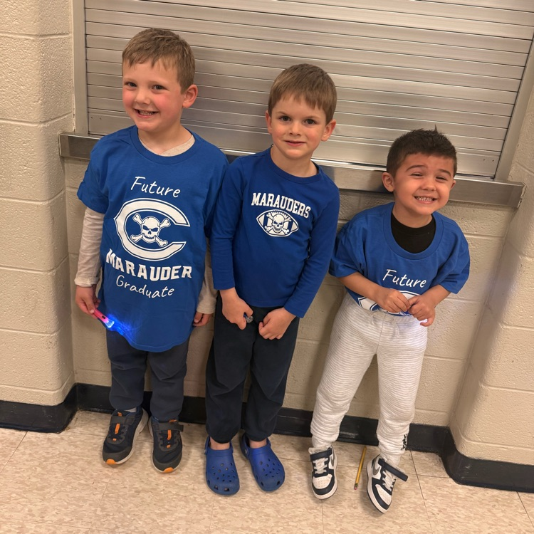three future kindergarten students posing for a picture