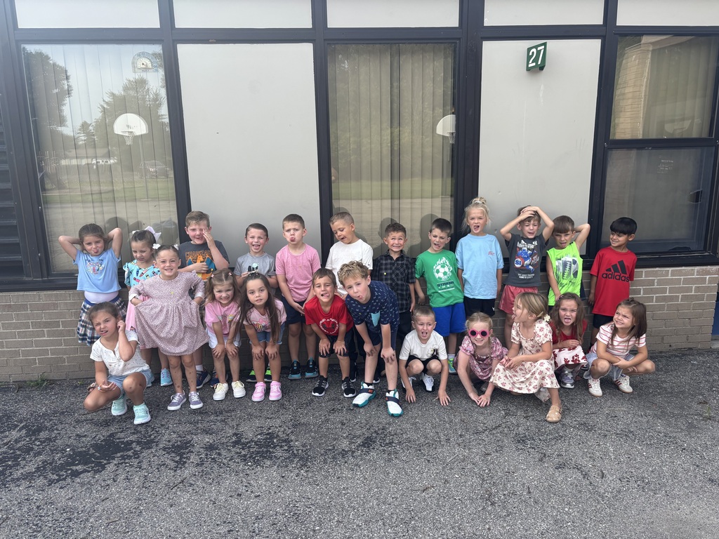 chapman elementary first day of school students