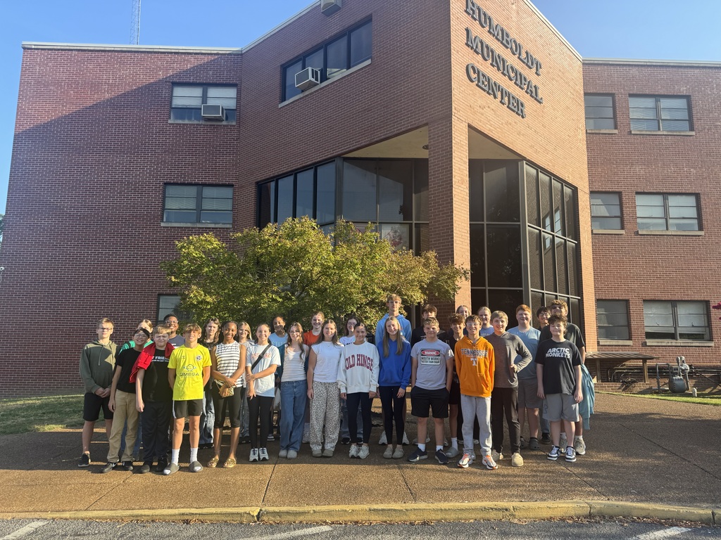 Students in front of court house