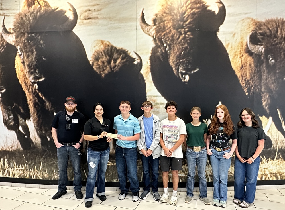 Beta Club Gives Check to Local Animal Shelter