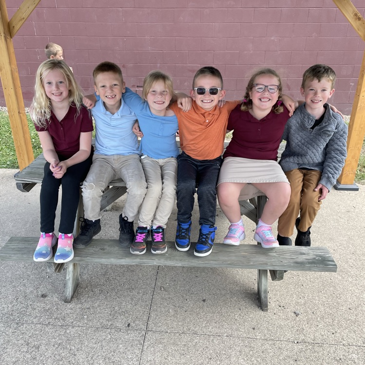 Just chilling on the picnic table.