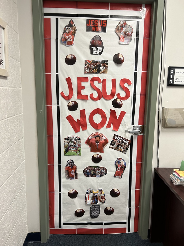 Door decorating contest 