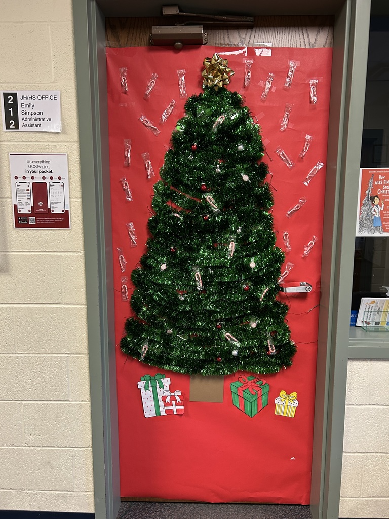 Door decorating contest 