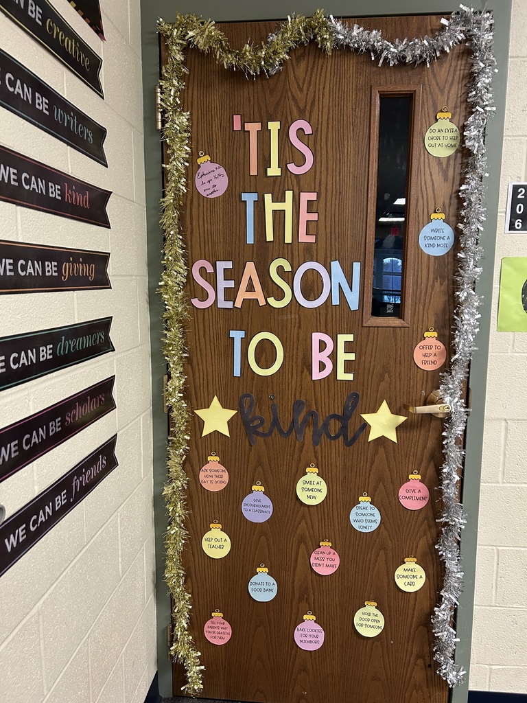 Door decorating contest 