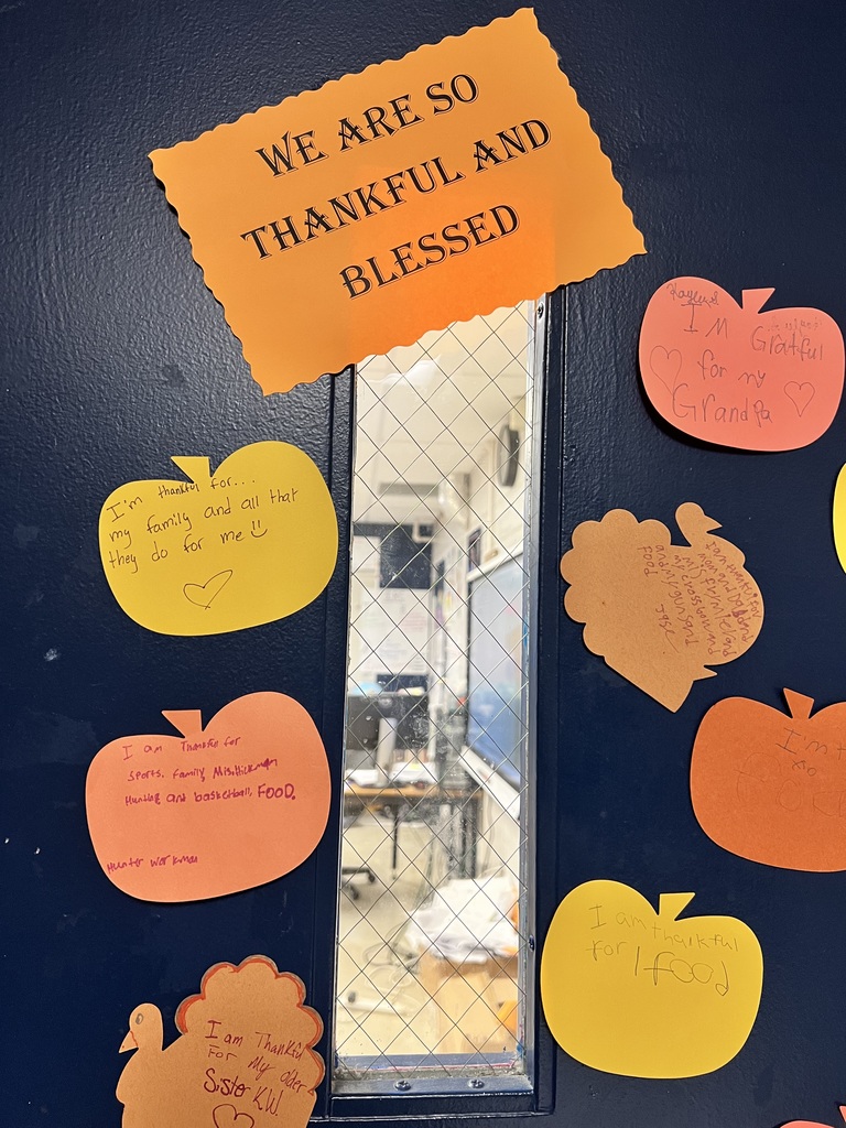 Image of thankfulness notes "We are so thankful and blessed"