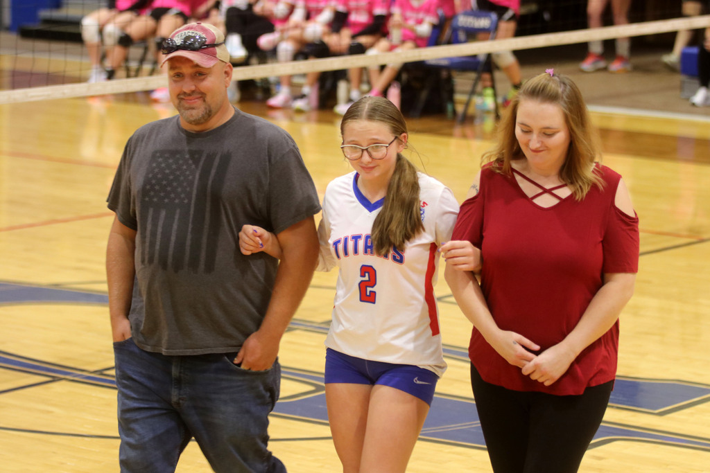 student with parents