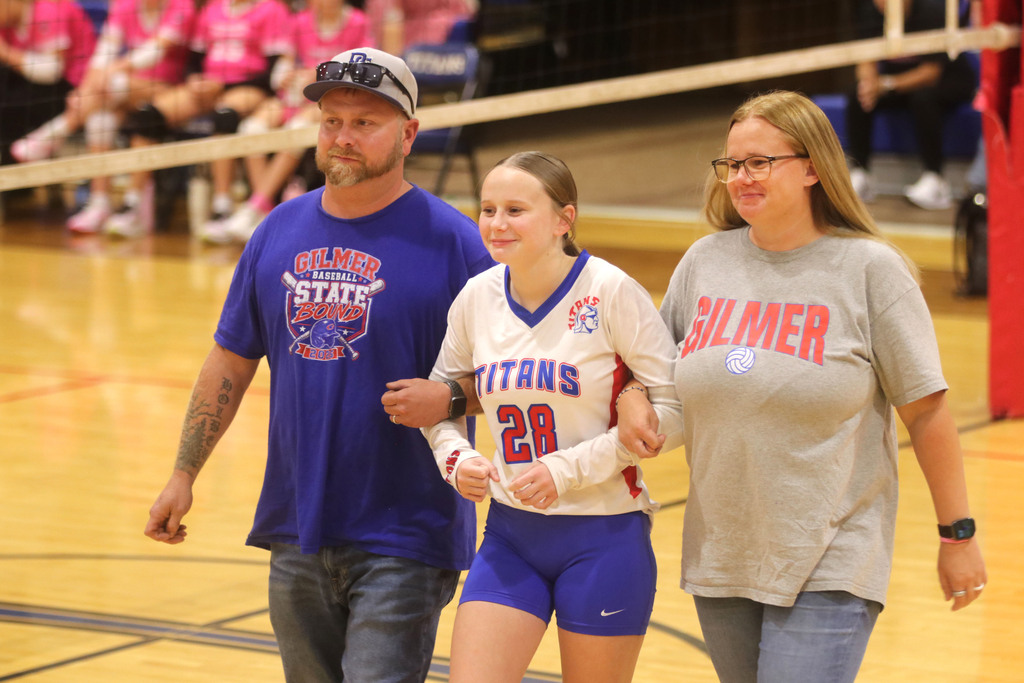 student with parents