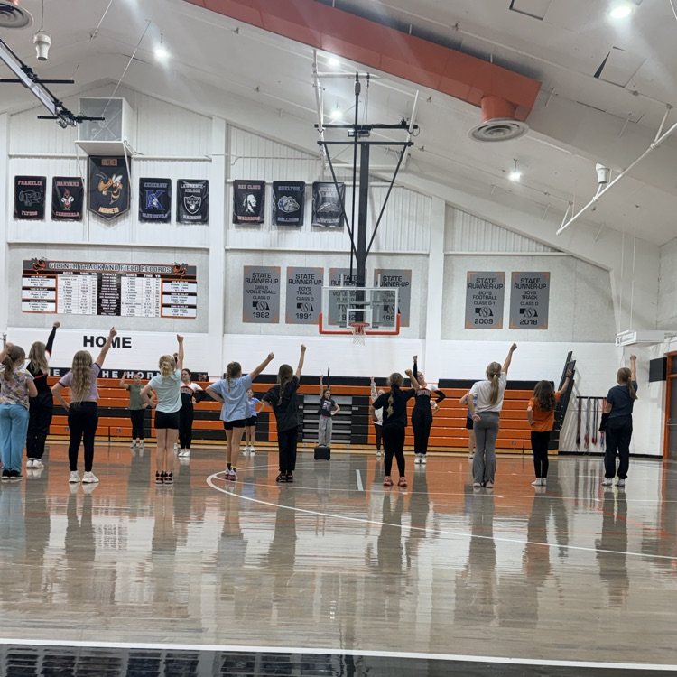Hornet cheer camp